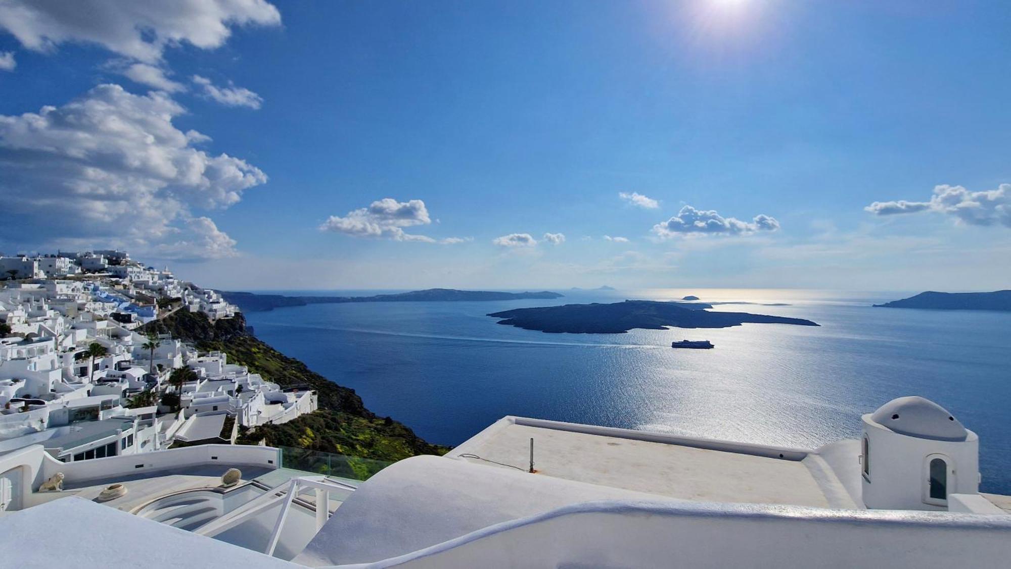 Karpimo Horizon - Caldera View With Private Hot Tub Villa Firostefani Exterior foto