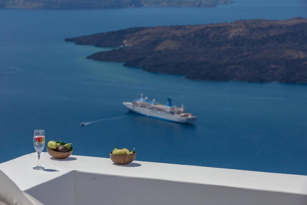 Karpimo Horizon - Caldera View With Private Hot Tub Villa Firostefani Cameră foto