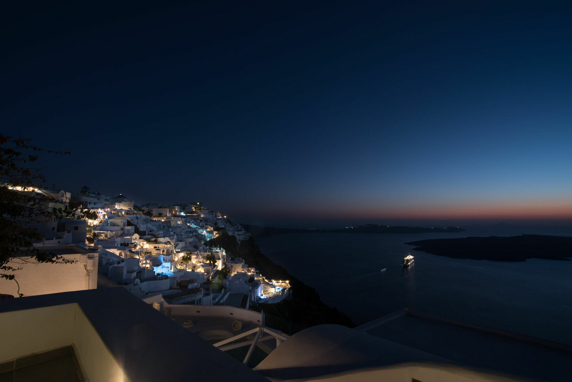 Karpimo Horizon - Caldera View With Private Hot Tub Villa Firostefani Exterior foto